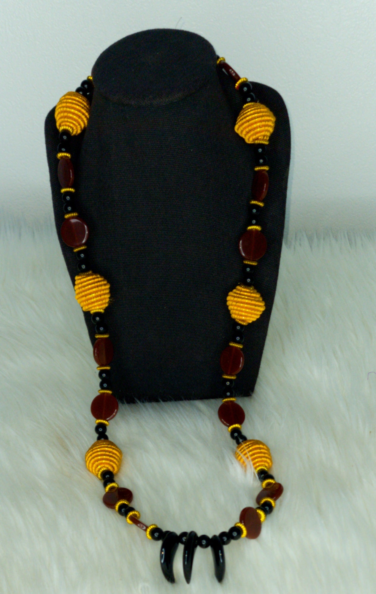Collier Demba grosses perles peulh